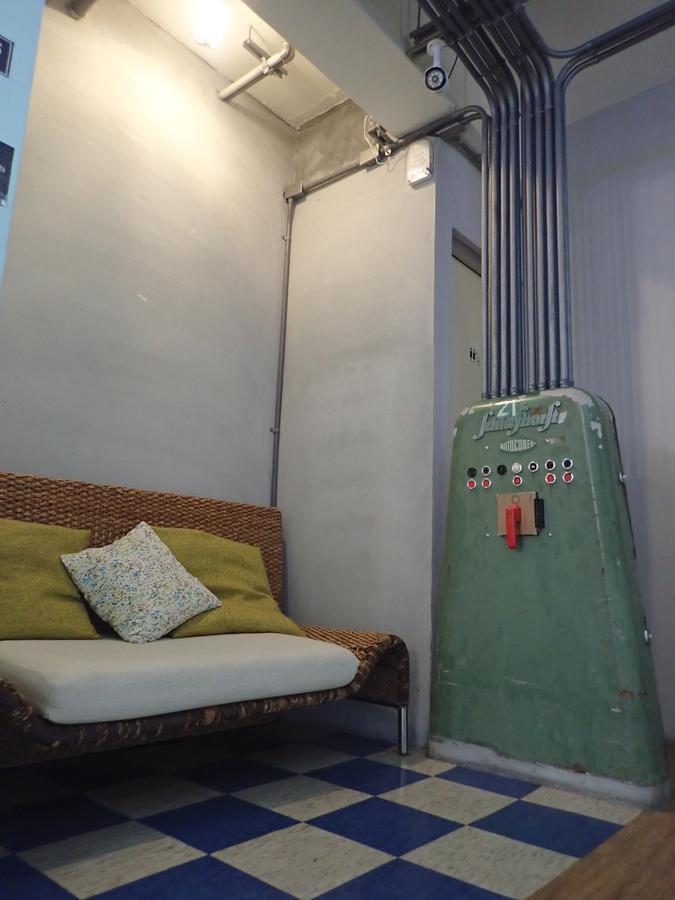 City Hut 1828 Tainan Esterno foto
