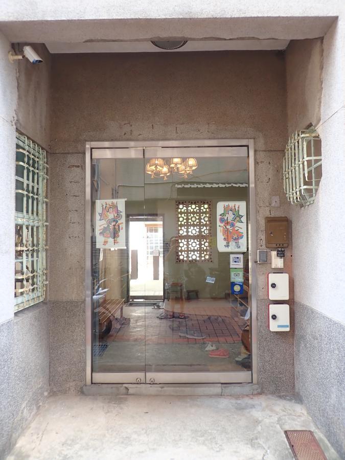 City Hut 1828 Tainan Esterno foto