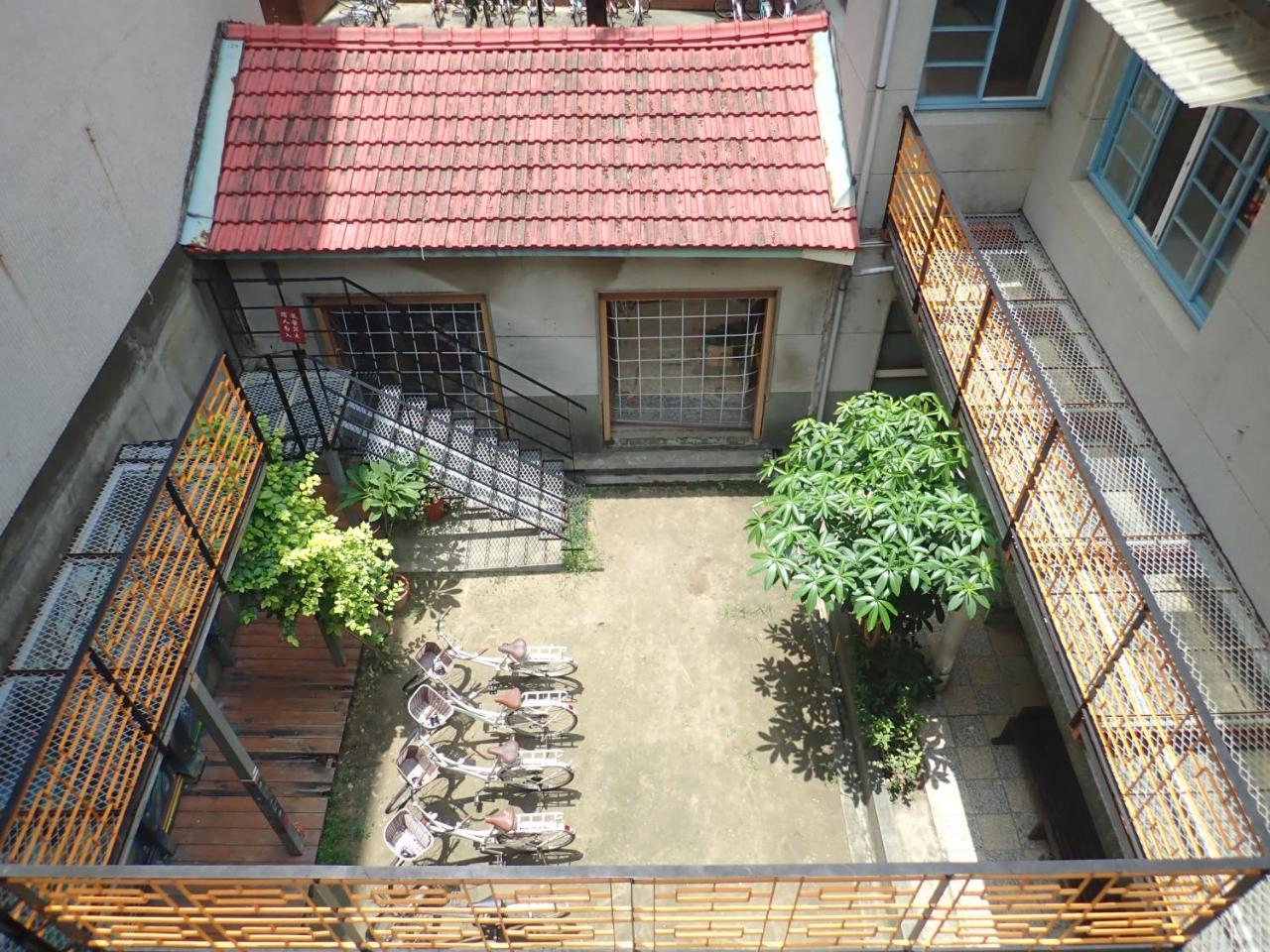 City Hut 1828 Tainan Esterno foto